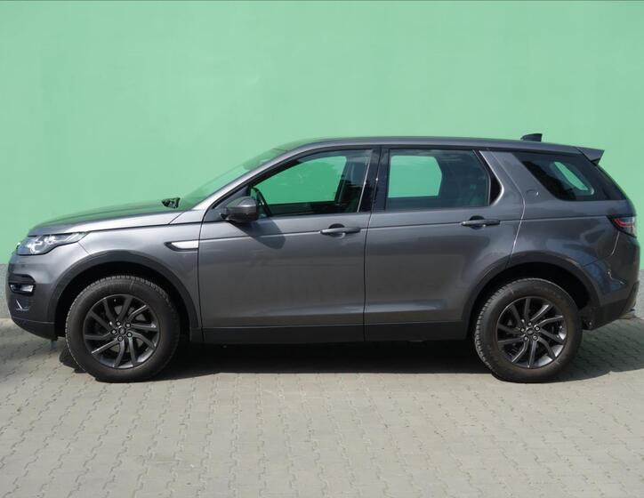 Land Rover Discovery Sport 5