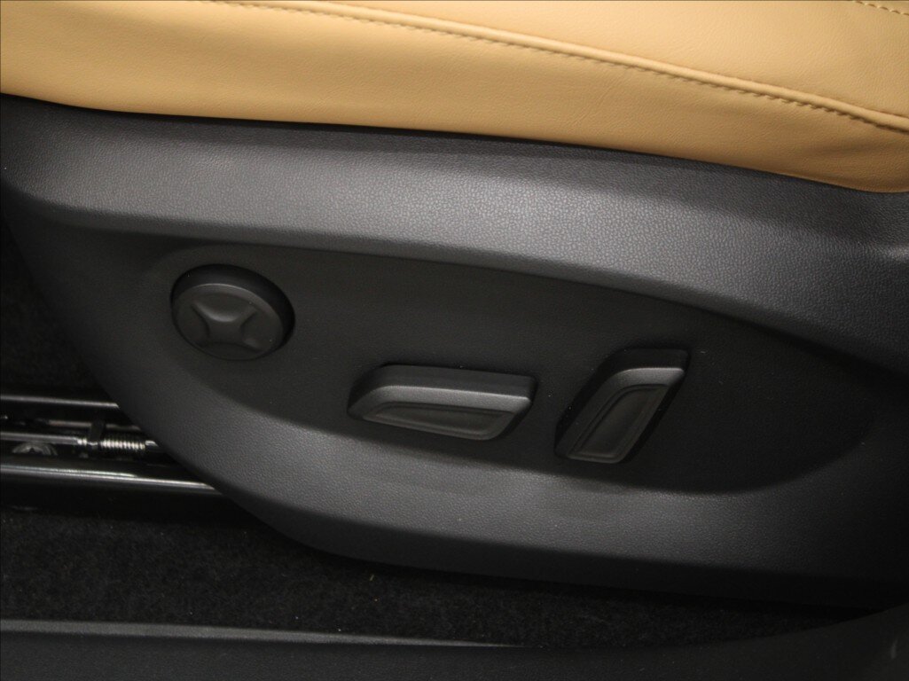 MG HS SUV 1,5 l 200 kw