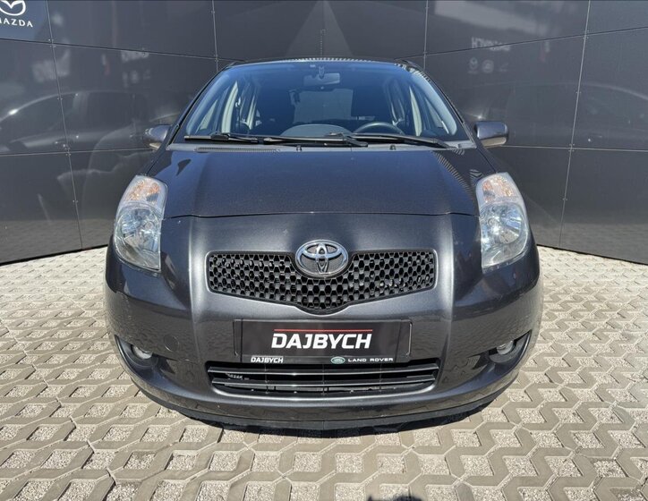 Toyota Yaris Hatchback 1,4 l 66 kw