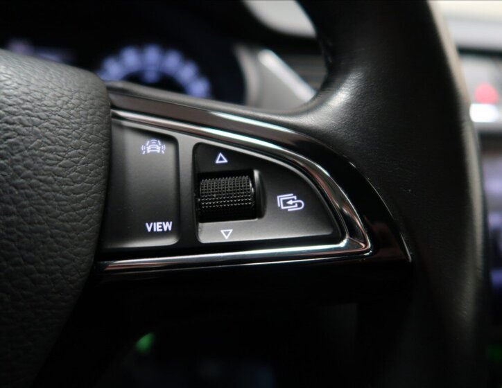 Škoda Octavia Liftback 1,6 l 85 kw