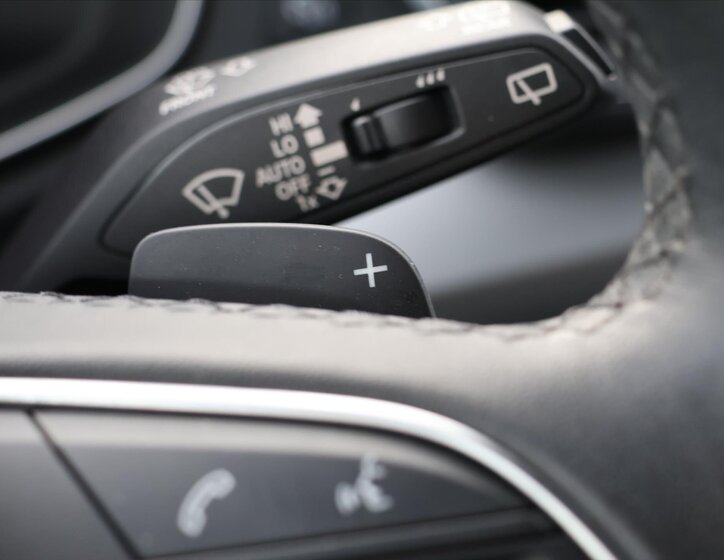 Audi Q5 SUV / Terénní 2,0 l 150 kw