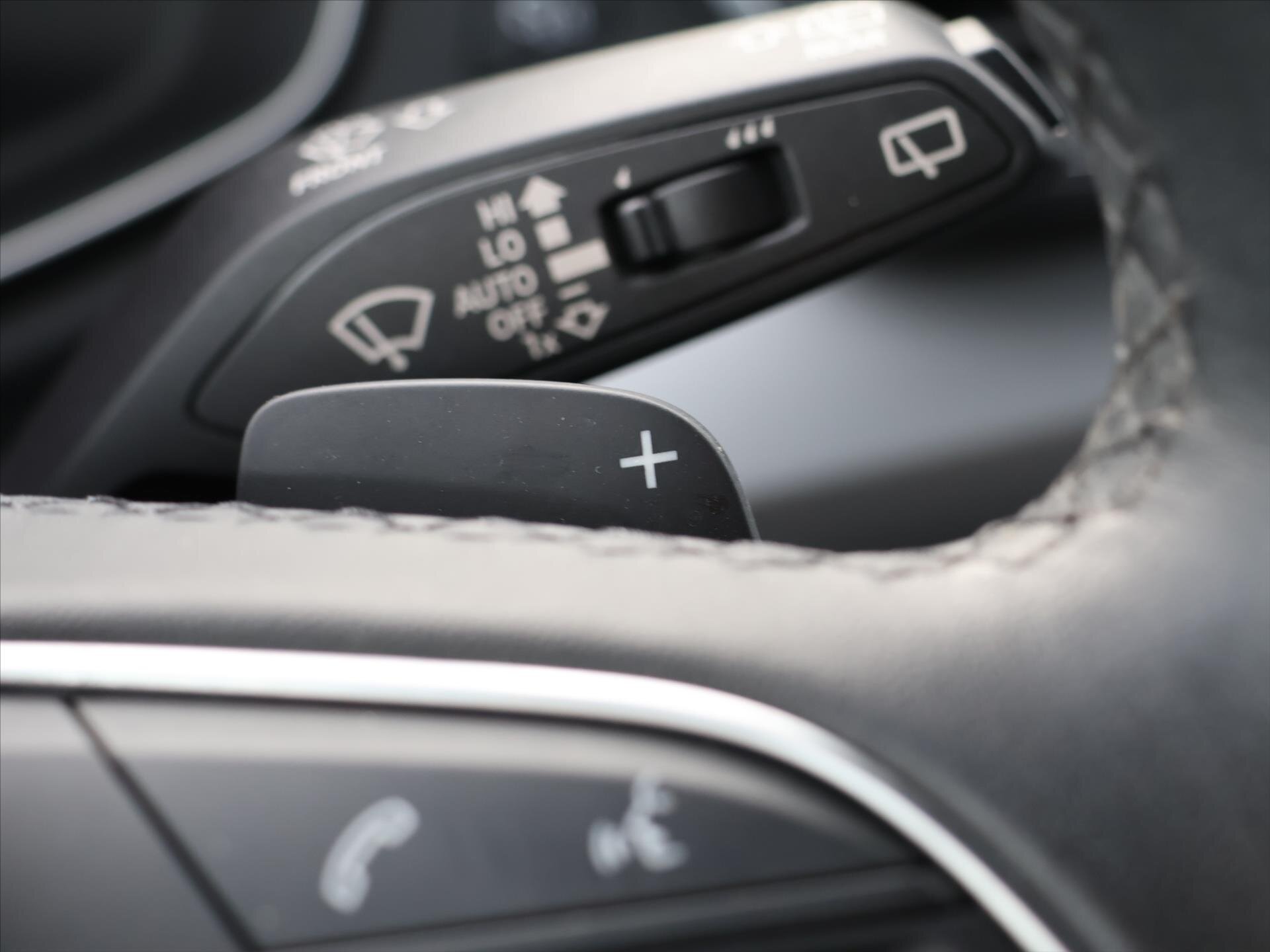 Audi Q5 SUV / Terénní 2,0 l 150 kw