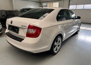 Škoda Rapid Sedan / Limuzína 1,6 l 77 kw