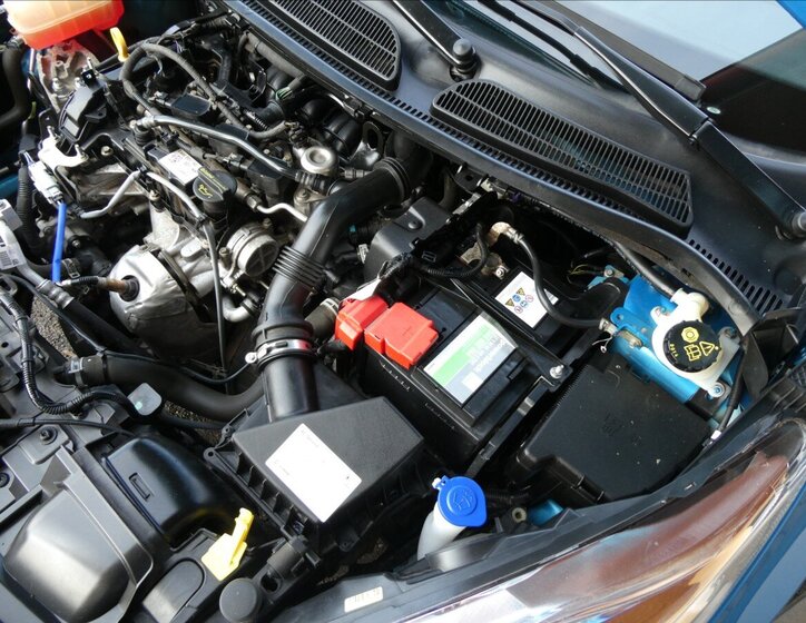 Ford Fiesta Hatchback 998,0 59 kw