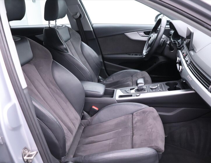 Audi A4 Kombi 2,0 l 140 kw