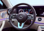 Mercedes-Benz Třídy E 18