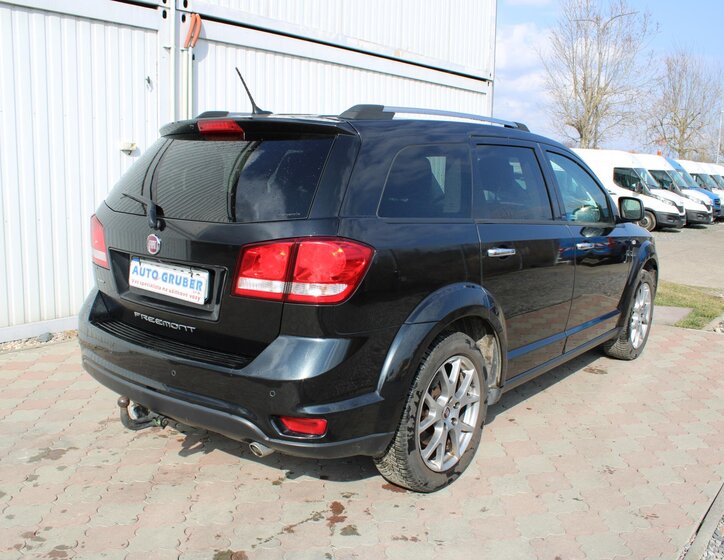 Fiat Freemont SUV / Terénní 2,0 l 125 kw