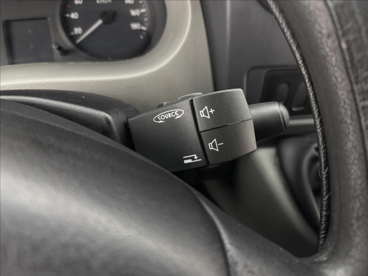 Renault Master Skříň 2,5 l 74 kw