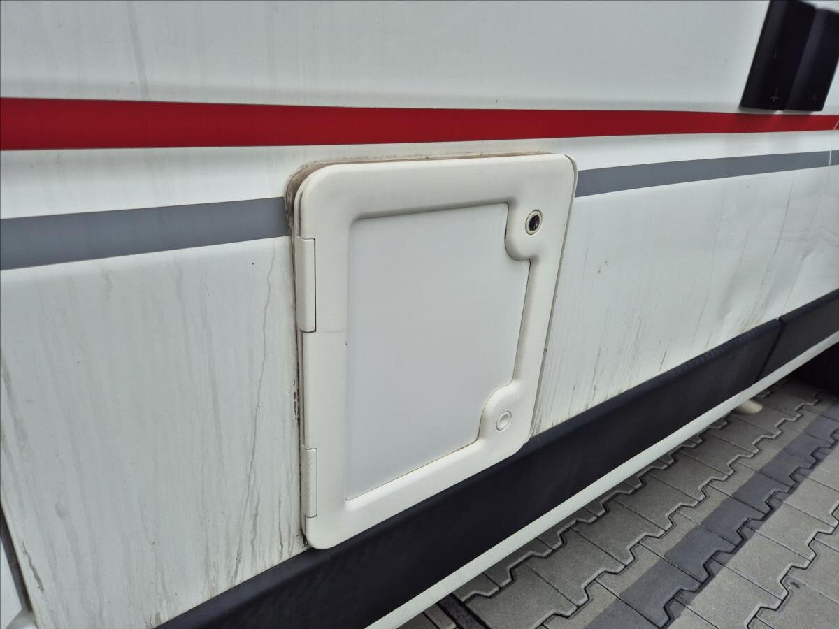 Peugeot Ostatní Ostatní 2,0 l 120 kw