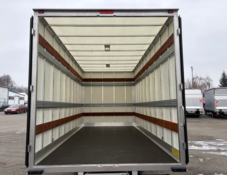 Iveco Daily Skříň 3,0 l 129 kw