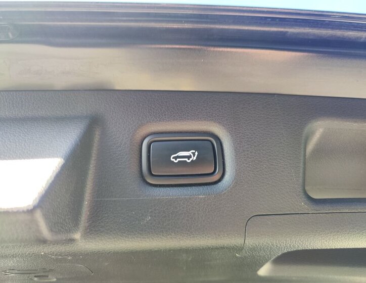 Hyundai Santa Fe SUV / Terénní 2,2 l 142 kw