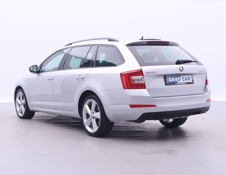 Škoda Octavia Kombi 2,0 l 110 kw