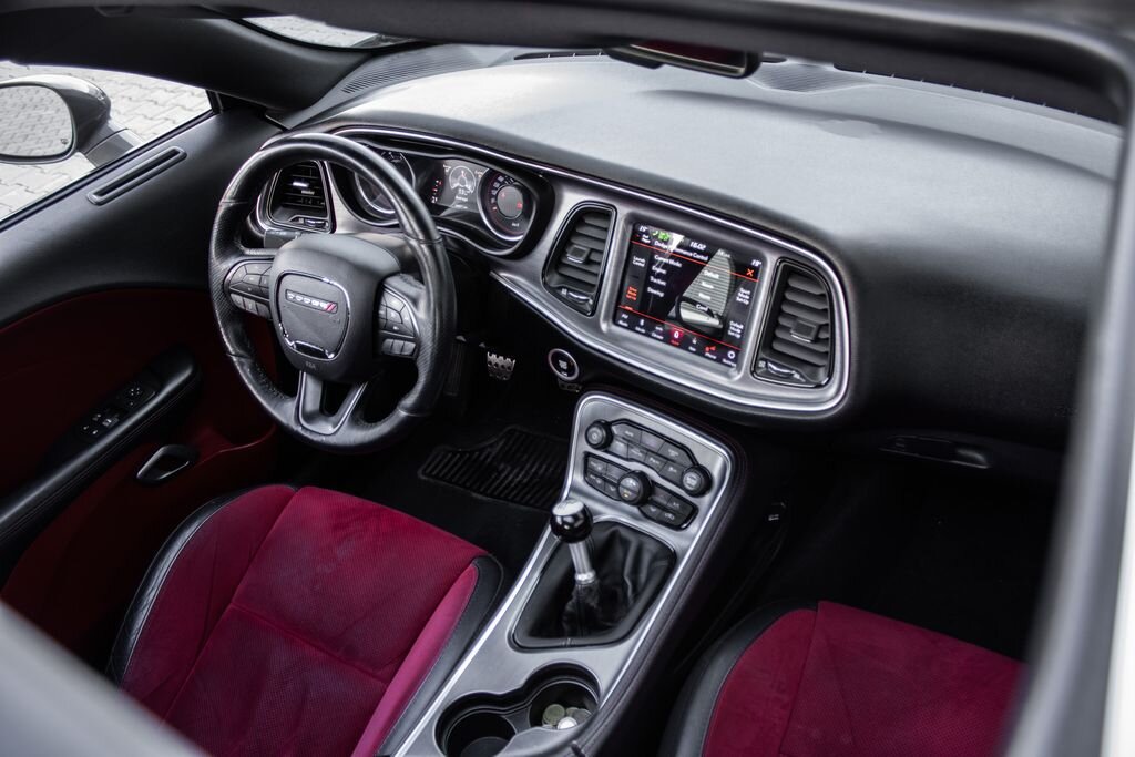 Dodge Challenger Kupé 5,7 l 277 kw