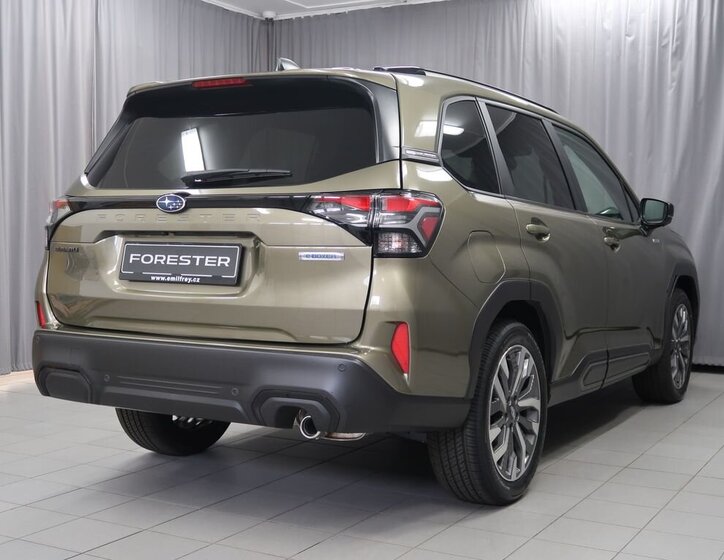 Subaru Forester SUV 2,0 l 112 kw