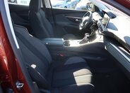 Peugeot 3008 SUV / Terénní 1,2 l 96 kw