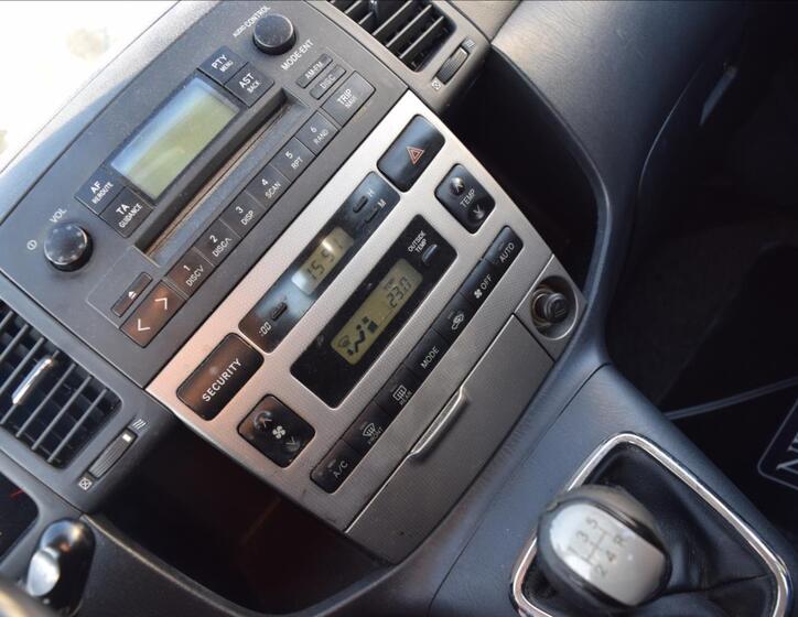 Toyota Corolla Verso 36