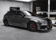 Audi RS3 4