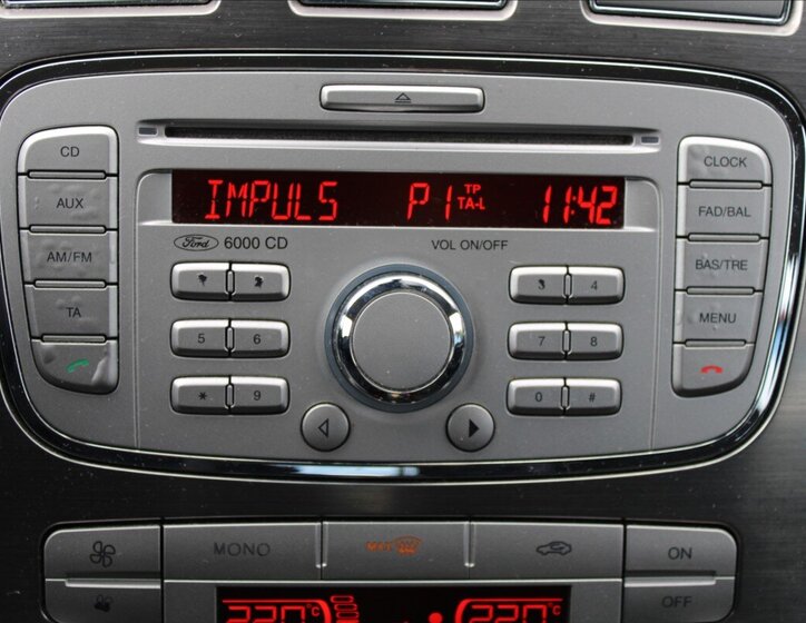 Ford Mondeo Liftback 2,0 l 103 kw