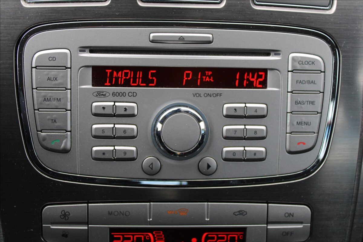 Ford Mondeo Liftback 2,0 l 103 kw