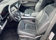 Audi Q7 18