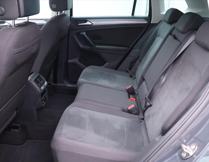 Volkswagen Tiguan SUV / Terénní 1,5 l 96 kw