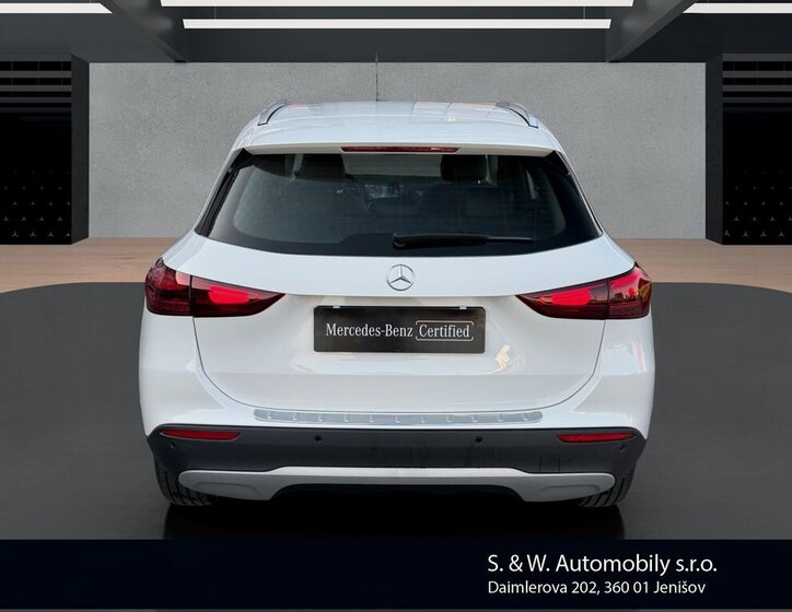 Mercedes-Benz GLA SUV / Terénní 2,0 l 140 kw