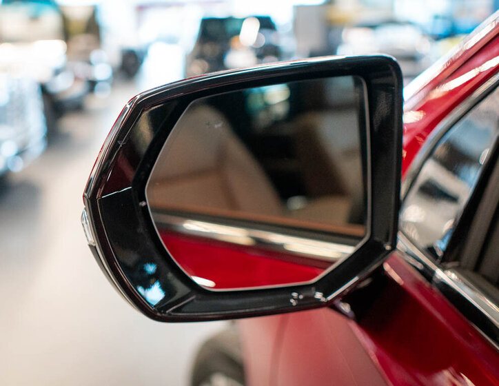 Chevrolet Suburban SUV / Terénní 6,2 l 313 kw