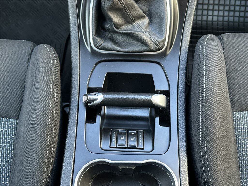 Ford S-MAX MPV 2,0 l 103 kw