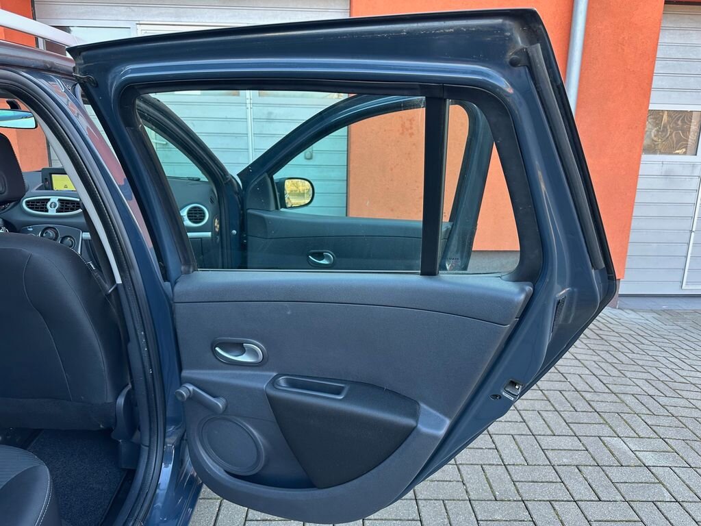 Renault Clio Kombi 1,1 l 76 kw