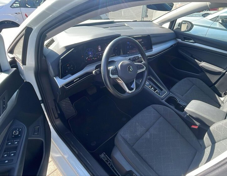 Volkswagen Golf Kombi 2,0 l 110 kw