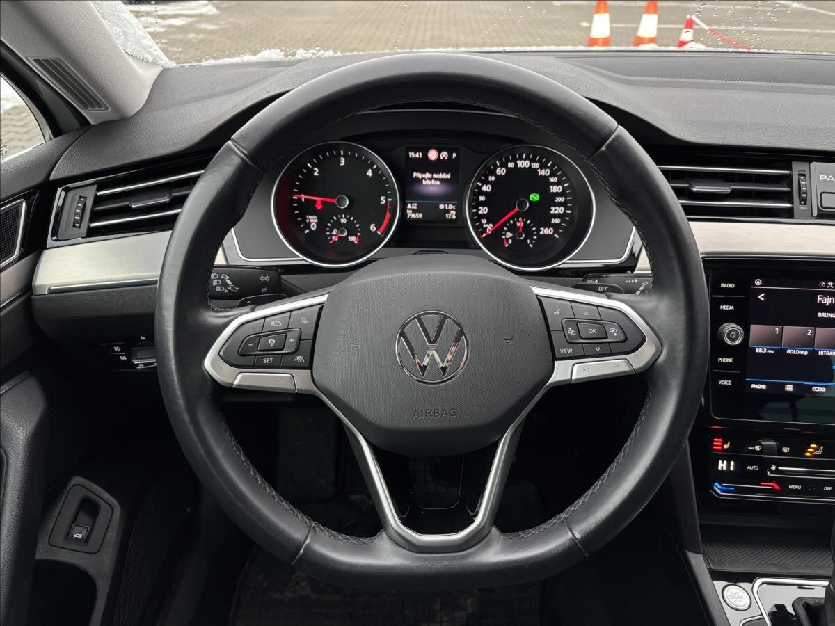 Volkswagen Passat Kombi 2,0 l 110 kw