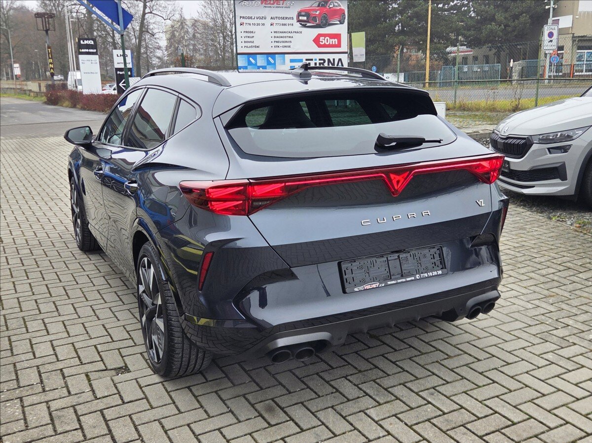Cupra Formentor SUV 2,0 l 245 kw