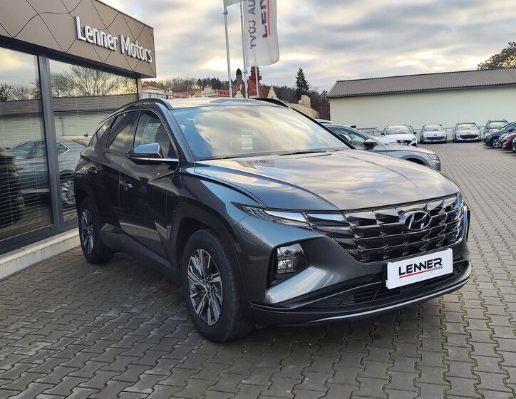 Hyundai Tucson SUV 1,6 l 110 kw