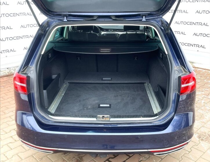 Volkswagen Passat Kombi 2,0 l 176 kw