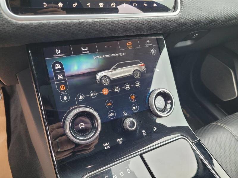 Land Rover Range Rover Velar SUV 3,0 l 221 kw