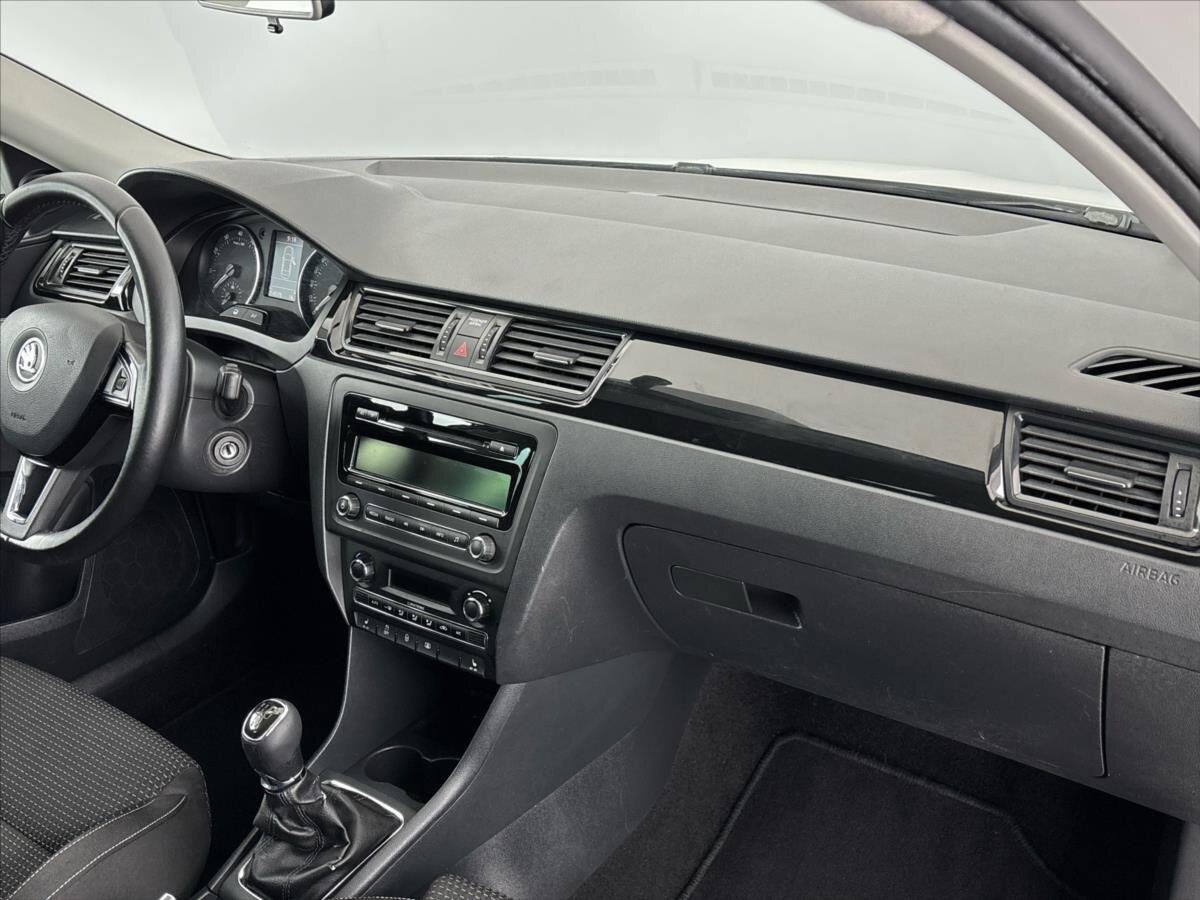 Škoda Rapid Liftback 1,2 l 63 kw