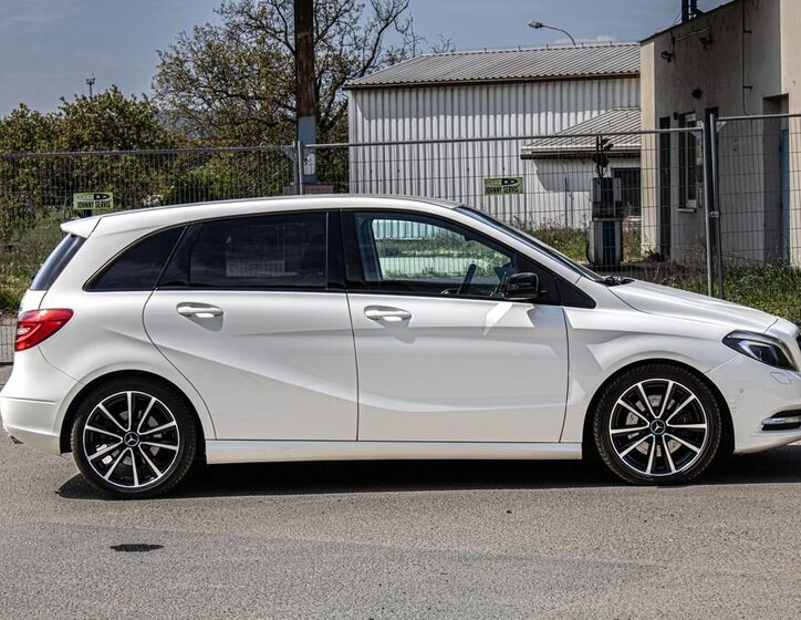 Mercedes-Benz Třídy B MPV 2,1 l 125 kw