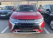 Mitsubishi Outlander SUV / Terénní 2,4 l 165 kw