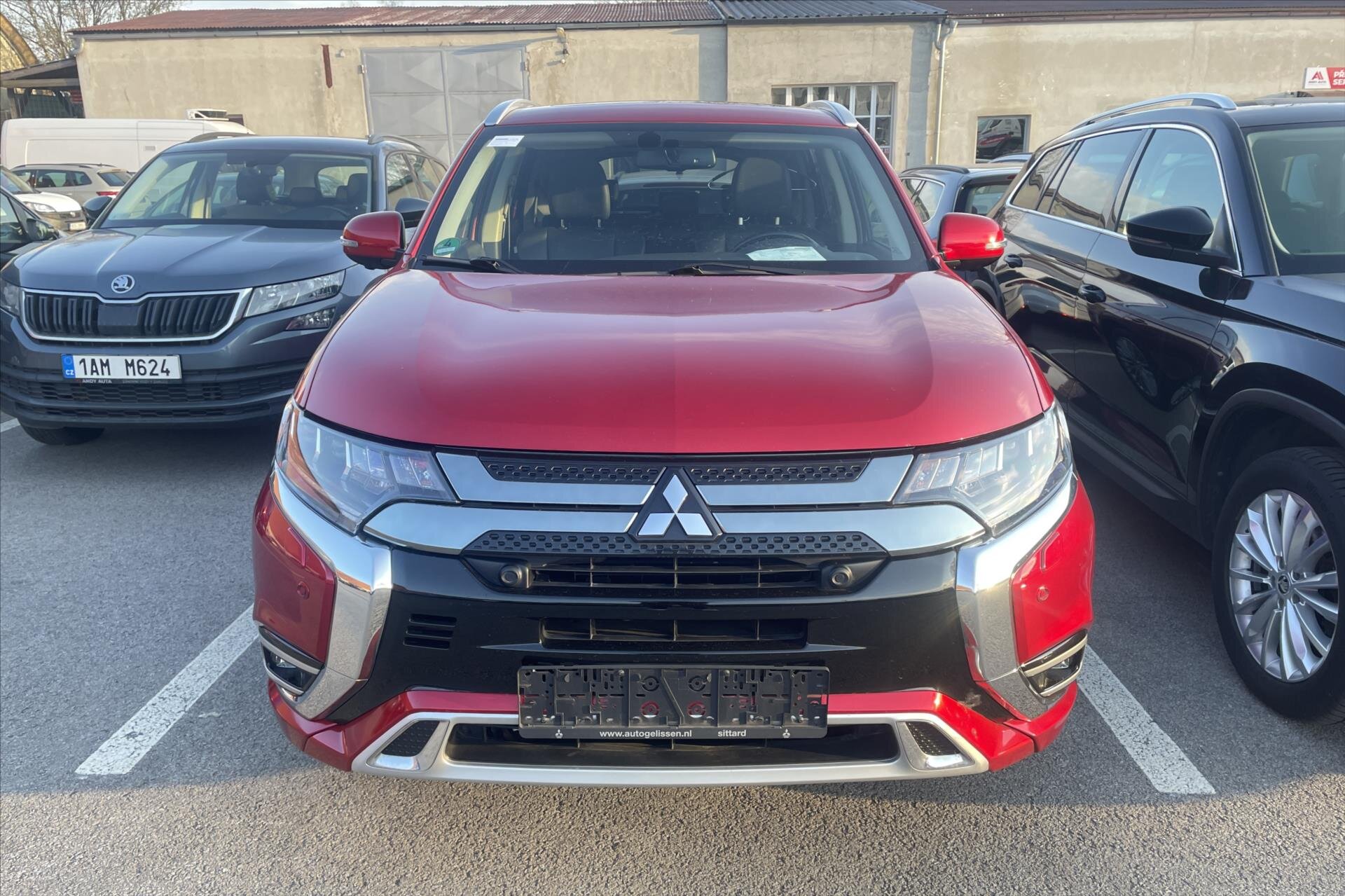Mitsubishi Outlander SUV / Terénní 2,4 l 165 kw