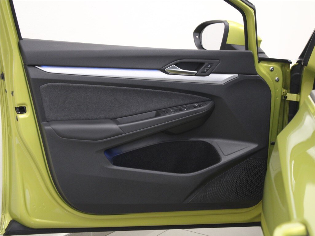 Volkswagen Golf Kombi 1,5 l 96 kw