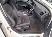 Volvo V60 12