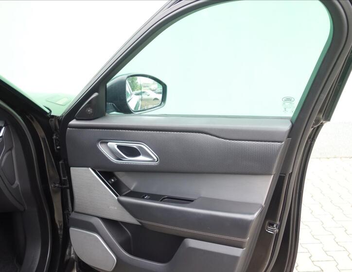 Land Rover Range Rover Velar 42