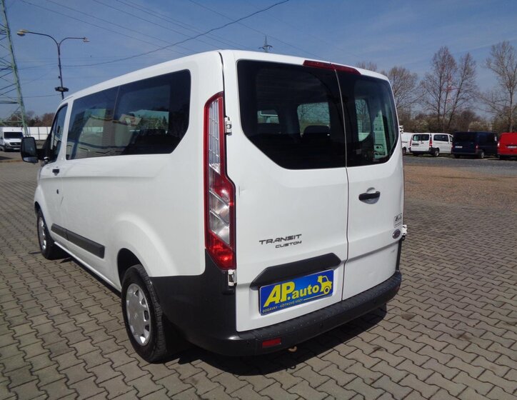 Ford Transit Custom Ostatní 2,0 l 77 kw