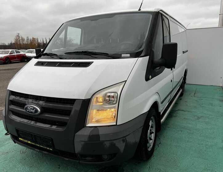 Ford Transit 5