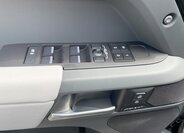 Land Rover Defender SUV 5,0 l 313 kw