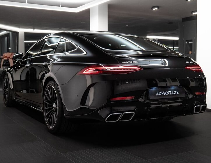 Mercedes-Benz AMG GT SUV / Terénní 4,0 l 430 kw