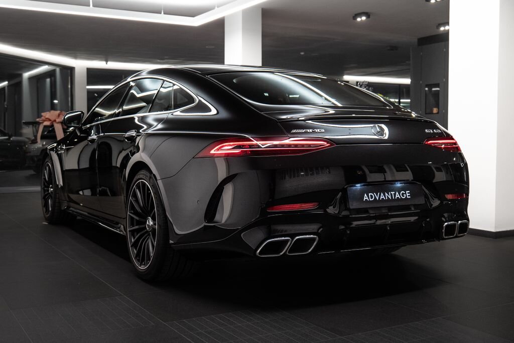 Mercedes-Benz AMG GT SUV / Terénní 4,0 l 430 kw