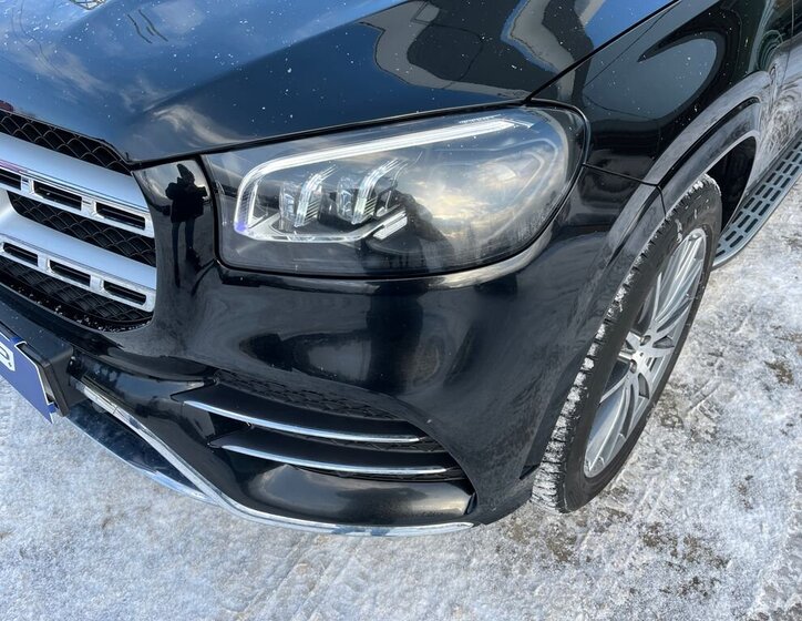 Mercedes-Benz GLS 10