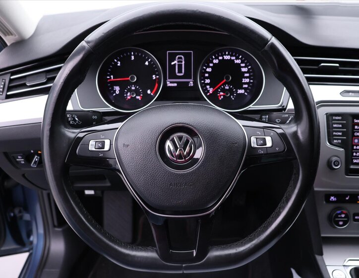 Volkswagen Passat Kombi 2,0 l 110 kw