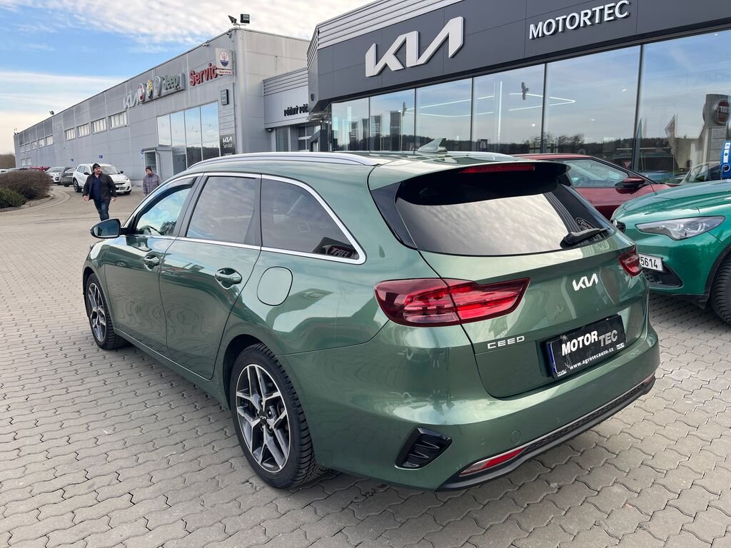 KIA Ceed Kombi 1,5 l 117 kw